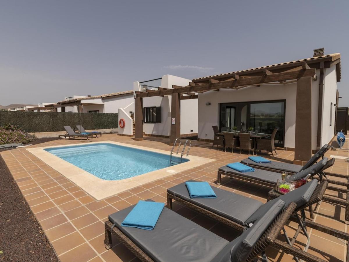 Lightbooking Pueblo Majorero Piscina Climatizada Jove 10 Caleta De Fuste Esterno foto
